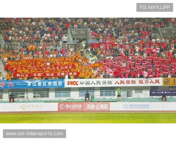 【直播评论互动】球迷热情助推比赛氛围，球迷分享