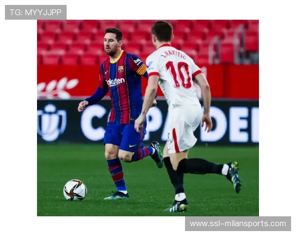 巴萨右路推进形成复杂的射门机会